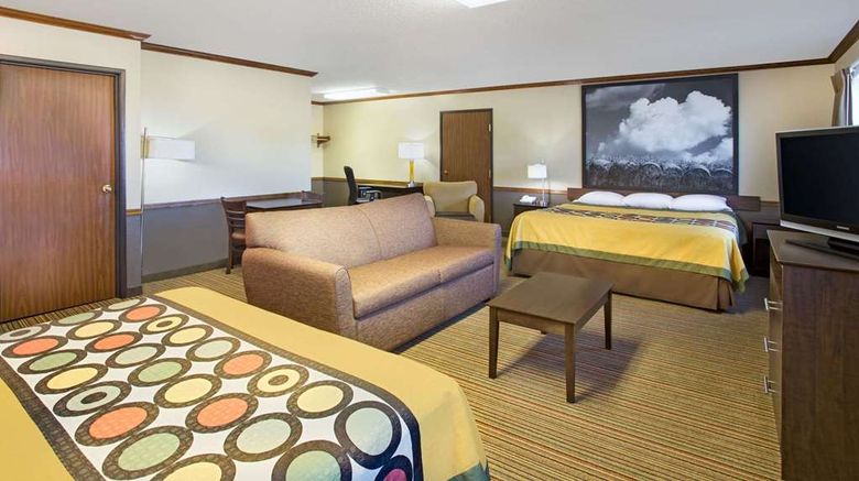 <b>Super 8 New Hampton Room</b>. Images powered by <a href="https://iceportal.shijigroup.com/" title="IcePortal" target="_blank">IcePortal</a>.