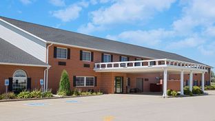 Super 8 New Hampton
