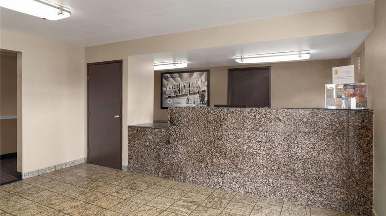 <b>Super 8 Casa Grande Lobby</b>. Images powered by <a href="https://iceportal.shijigroup.com/" title="IcePortal" target="_blank">IcePortal</a>.