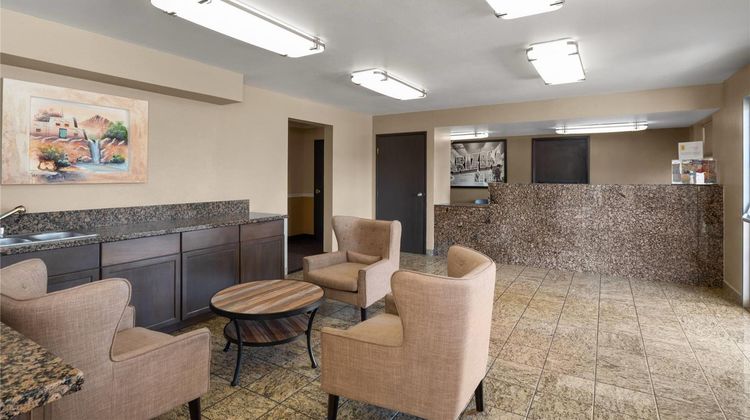 Super 8 Casa Grande Lobby