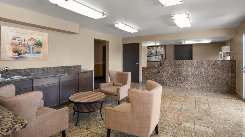 <b>Super 8 Casa Grande Lobby</b>. Images powered by <a href="https://iceportal.shijigroup.com/" title="IcePortal" target="_blank">IcePortal</a>.