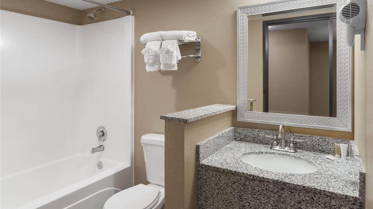 Super 8 Casa Grande Suite