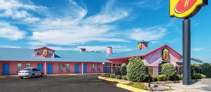 Super 8 Eastland Exterior