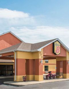 Super 8 Troy IL/St. Louis Area