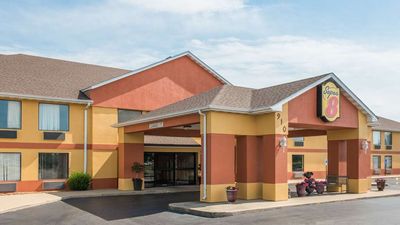 Super 8 Troy IL/St. Louis Area