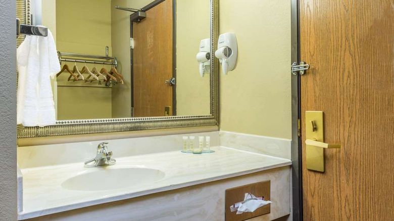 <b>Super 8 Troy IL/St. Louis Area Room</b>. Images powered by <a href="https://iceportal.shijigroup.com/" title="IcePortal" target="_blank">IcePortal</a>.