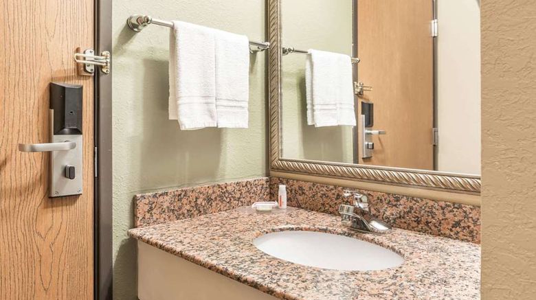 <b>Super 8 Greenville Room</b>. Images powered by <a href="https://iceportal.shijigroup.com/" title="IcePortal" target="_blank">IcePortal</a>.