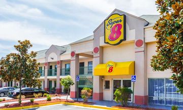 Super 8 Stafford