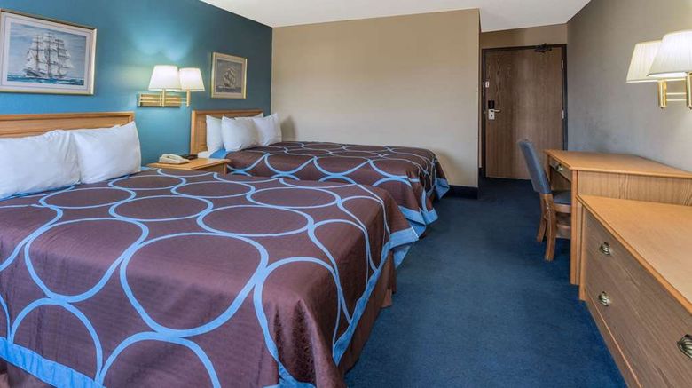 <b>Super 8 Potosi Room</b>. Images powered by <a href="https://iceportal.shijigroup.com/" title="IcePortal" target="_blank">IcePortal</a>.