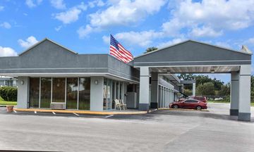 Super 8 Ocala
