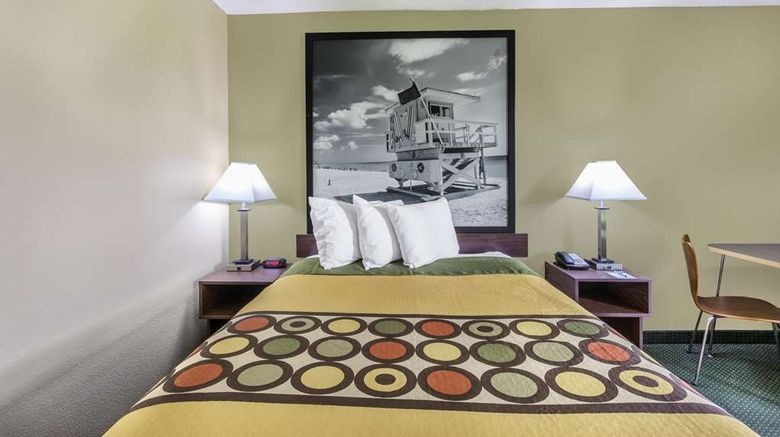 <b>Super 8 Ocala Room</b>. Images powered by <a href="https://iceportal.shijigroup.com/" title="IcePortal" target="_blank">IcePortal</a>.