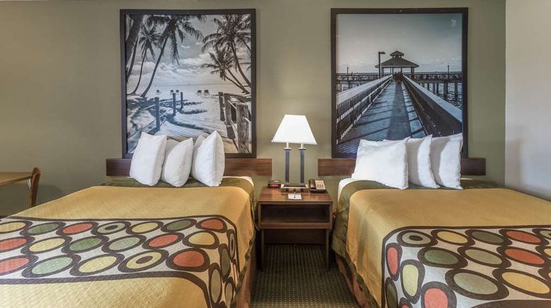 <b>Super 8 Ocala Room</b>. Images powered by <a href="https://iceportal.shijigroup.com/" title="IcePortal" target="_blank">IcePortal</a>.