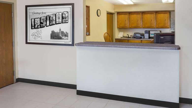 <b>Super 8 Hebron Lowell Area Lobby</b>. Images powered by <a href="https://iceportal.shijigroup.com/" title="IcePortal" target="_blank">IcePortal</a>.