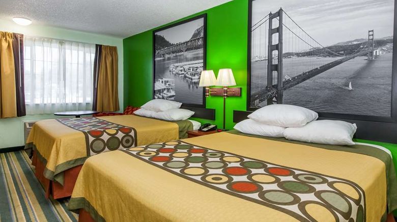 <b>Super 8 Yreka Room</b>. Images powered by <a href="https://iceportal.shijigroup.com/" title="IcePortal" target="_blank">IcePortal</a>.