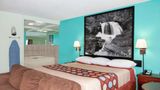 Super 8 Yreka Suite