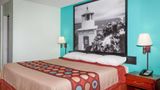 Super 8 Yreka Room