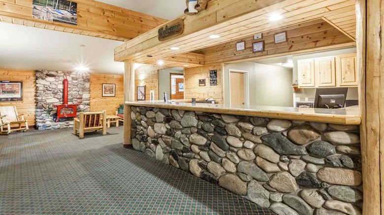 <b>Super 8 McCall Lobby</b>. Images powered by <a href="https://iceportal.shijigroup.com/" title="IcePortal" target="_blank">IcePortal</a>.