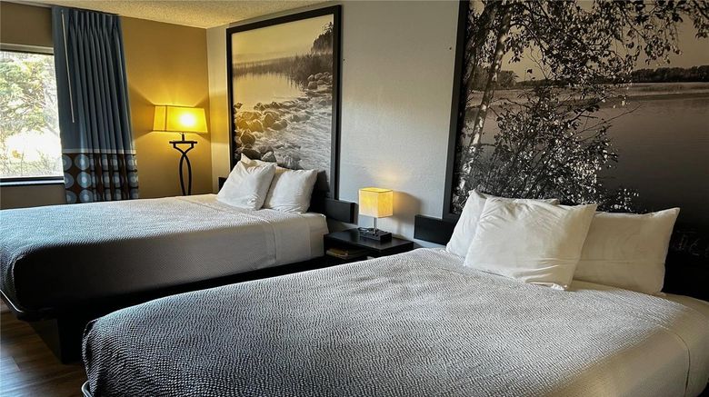 <b>Super 8 Estherville Room</b>. Images powered by <a href="https://iceportal.shijigroup.com/" title="IcePortal" target="_blank">IcePortal</a>.