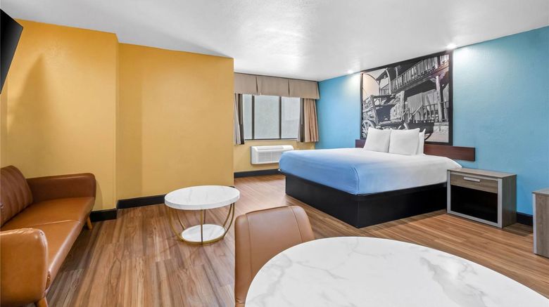 <b>Super 8 Phoenix/Mesa/Gilbert Road Suite</b>. Images powered by <a href="https://iceportal.shijigroup.com/" title="IcePortal" target="_blank">IcePortal</a>.