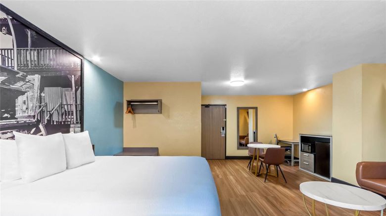 <b>Super 8 Phoenix/Mesa/Gilbert Road Suite</b>. Images powered by <a href="https://iceportal.shijigroup.com/" title="IcePortal" target="_blank">IcePortal</a>.