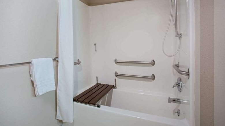 <b>Super 8 Charles City Room</b>. Images powered by <a href="https://iceportal.shijigroup.com/" title="IcePortal" target="_blank">IcePortal</a>.