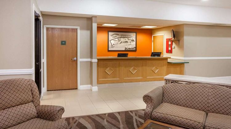 Super 8 Rochester Lobby