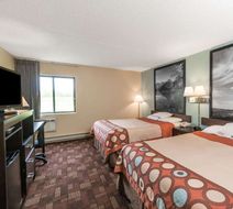 Super 8 Luverne Room