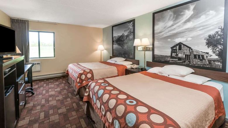 <b>Super 8 Luverne Room</b>. Images powered by <a href="https://iceportal.shijigroup.com/" title="IcePortal" target="_blank">IcePortal</a>.