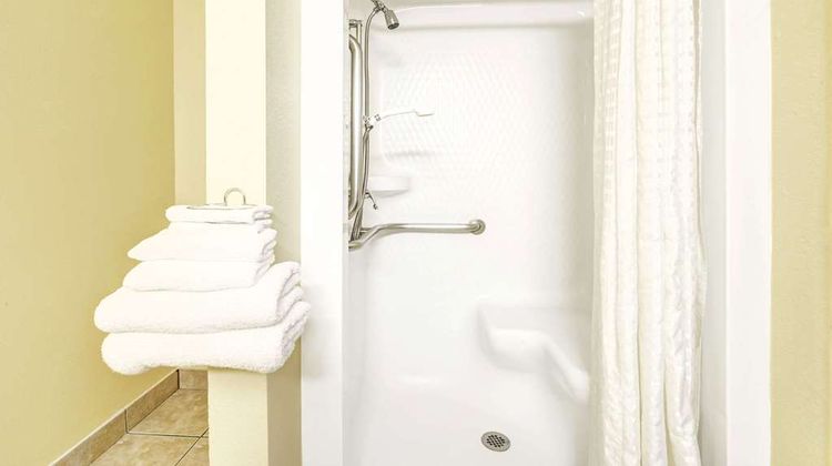 Super 8 McKinney/Plano Area Room