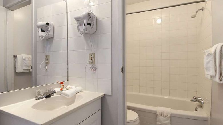 <b>Super 8 Red Deer Room</b>. Images powered by <a href="https://iceportal.shijigroup.com/" title="IcePortal" target="_blank">IcePortal</a>.