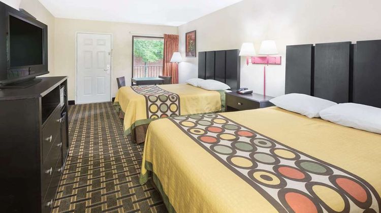 Super 8 Decatur/Lithonia/ATL Area Room
