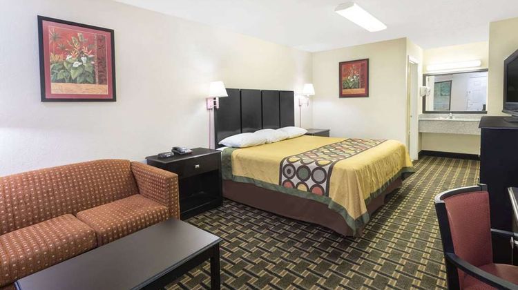 Super 8 Decatur/Lithonia/ATL Area Room