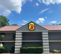 Super 8 Decatur/Lithonia/ATL Area Exterior