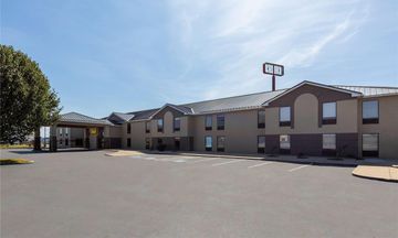 Super 8 Shepherdsville
