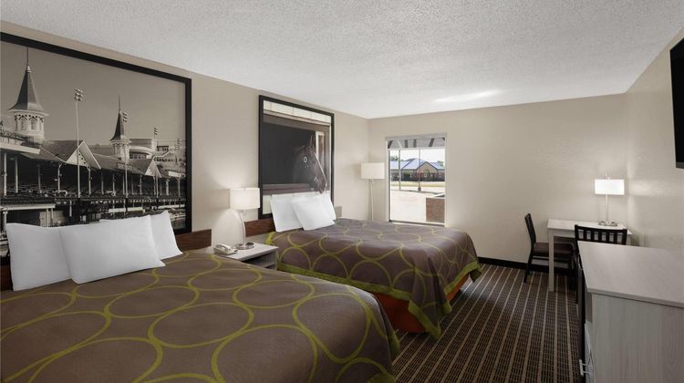Super 8 Shepherdsville Room