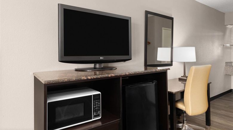 <b>Super 8 Bulls Gap Greeneville Area Room</b>. Images powered by <a href="https://iceportal.shijigroup.com/" title="IcePortal" target="_blank">IcePortal</a>.