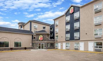 Super 8 Grande Prairie