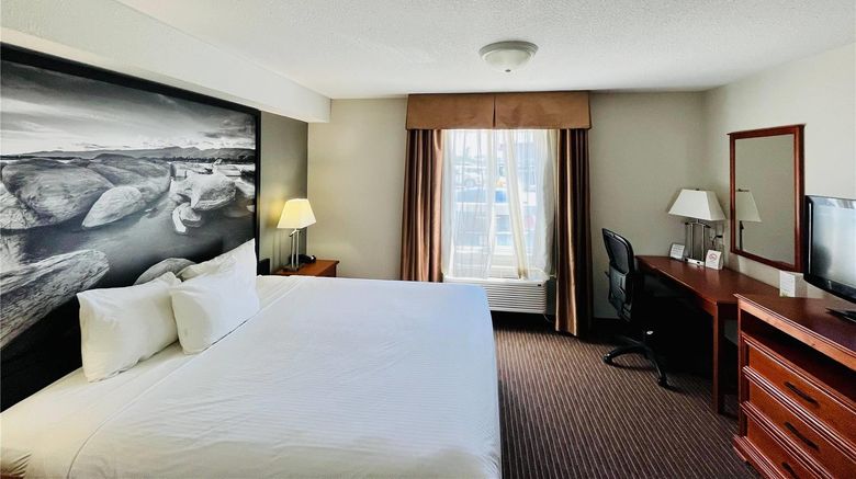 <b>Super 8 Grande Prairie Room</b>. Images powered by <a href="https://iceportal.shijigroup.com/" title="IcePortal" target="_blank">IcePortal</a>.
