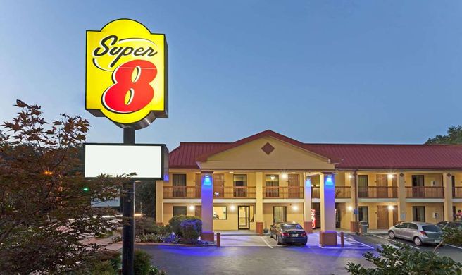 Super 8 Decatur/Dntn/Atlanta Area Exterior