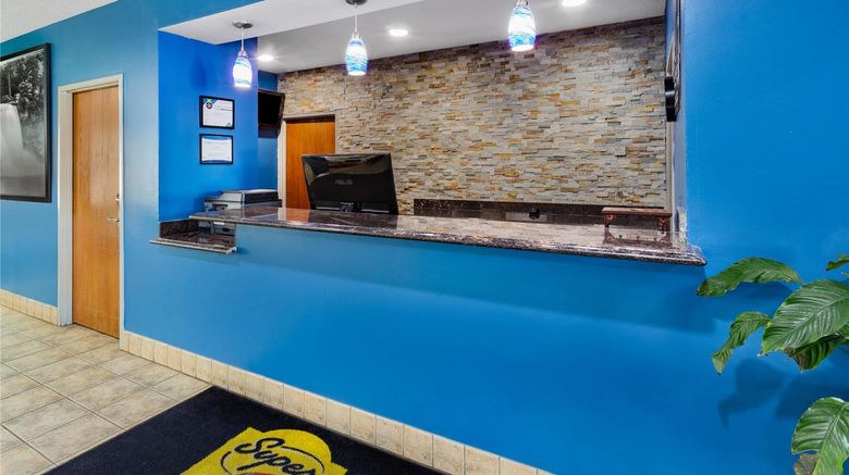 <b>Super 8 Kokomo Lobby</b>. Images powered by <a href="https://iceportal.shijigroup.com/" title="IcePortal" target="_blank">IcePortal</a>.