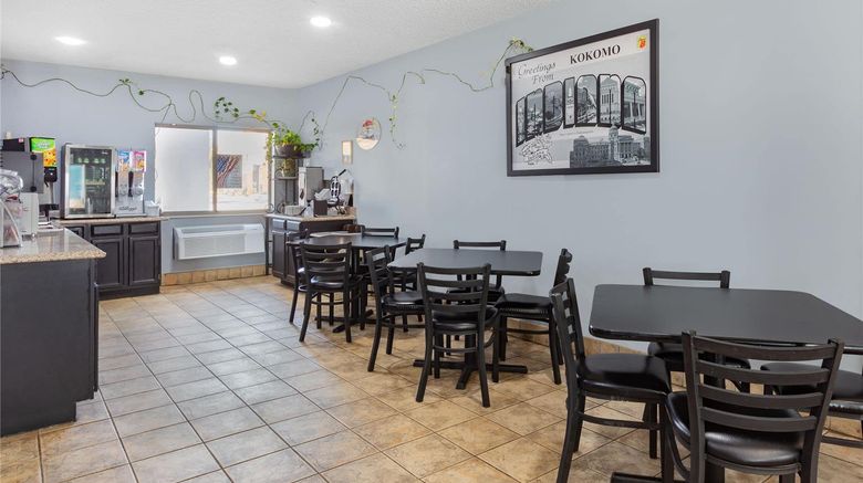 <b>Super 8 Kokomo Other</b>. Images powered by <a href="https://iceportal.shijigroup.com/" title="IcePortal" target="_blank">IcePortal</a>.