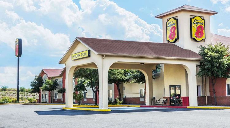 Super 8 Willcox Exterior
