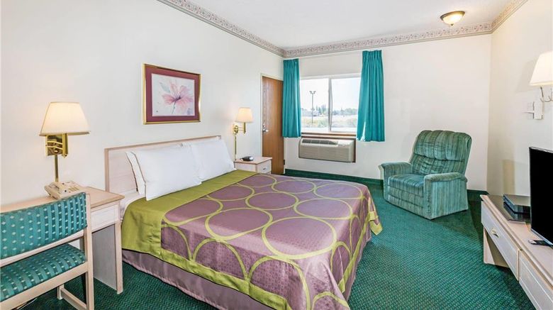 <b>Super 8 Willcox Room</b>. Images powered by <a href="https://iceportal.shijigroup.com/" title="IcePortal" target="_blank">IcePortal</a>.