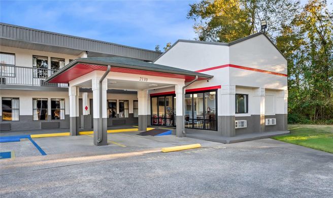 Super 8 Gadsden Exterior