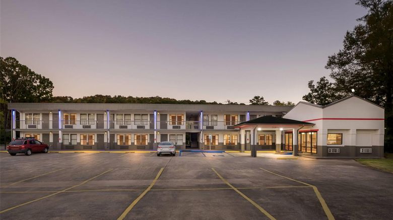 <b>Super 8 Gadsden Exterior</b>. Images powered by <a href="https://iceportal.shijigroup.com/" title="IcePortal" target="_blank">IcePortal</a>.