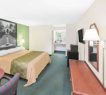 Super 8 Mobile Room