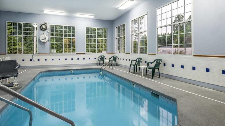 <b>Super 8 Fayetteville Pool</b>. Images powered by <a href="https://iceportal.shijigroup.com/" title="IcePortal" target="_blank">IcePortal</a>.