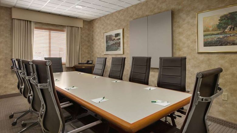 <b>Wingate by Wyndham Pueblo Meeting</b>. Images powered by <a href="https://iceportal.shijigroup.com/" title="IcePortal" target="_blank">IcePortal</a>.