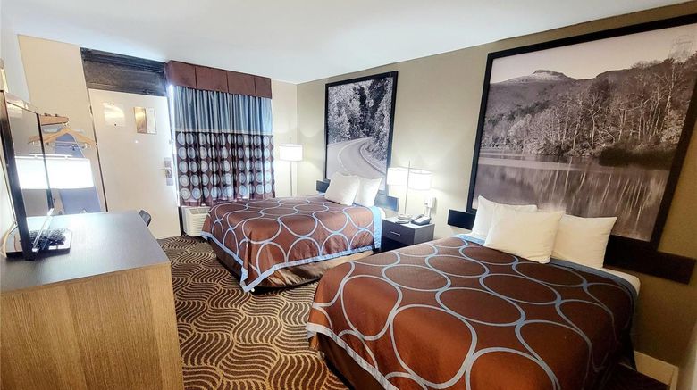<b>Super 8 Marion Room</b>. Images powered by <a href="https://iceportal.shijigroup.com/" title="IcePortal" target="_blank">IcePortal</a>.