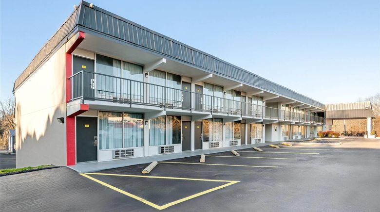 <b>Super 8 Kingsport I-81 Exterior</b>. Images powered by <a href="https://iceportal.shijigroup.com/" title="IcePortal" target="_blank">IcePortal</a>.